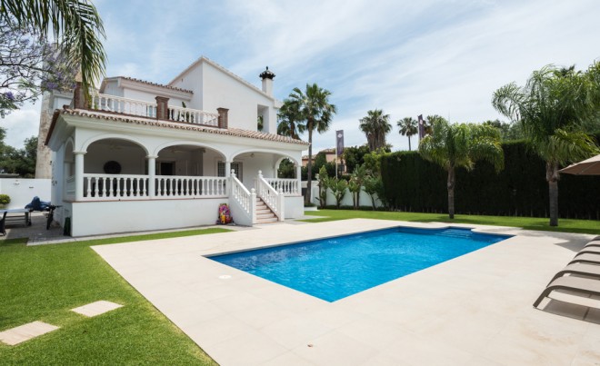Villa - Revente - Marbella - Nueva Andalucía