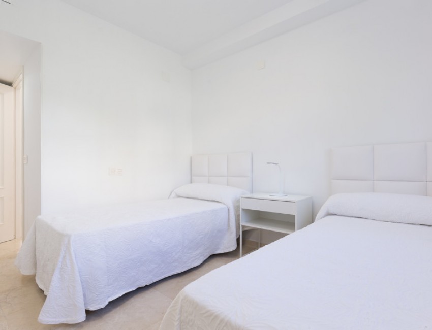 Sale · Apartment / Flat · Marbella · Guadalmina Alta