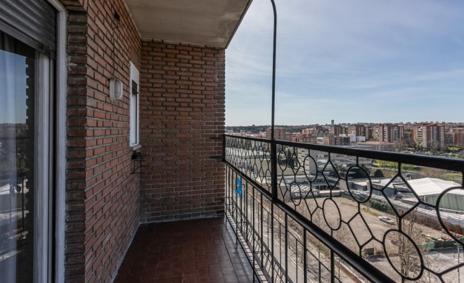 Venta · Apartamento / Piso · MADRID · Imperial