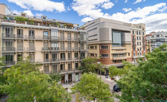 Venta · Apartamento / Piso · MADRID · Trafalgar