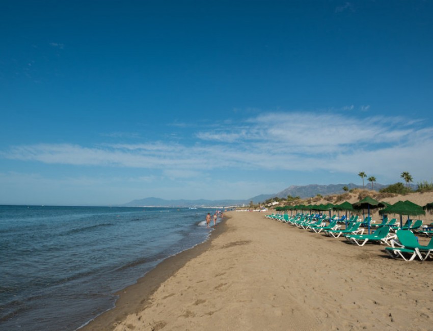 Revente · Villa · Marbella · Elviria Playa
