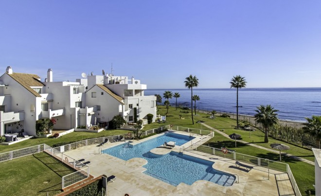 Apartamento / Piso · Venta · Casares · Costa del Sol