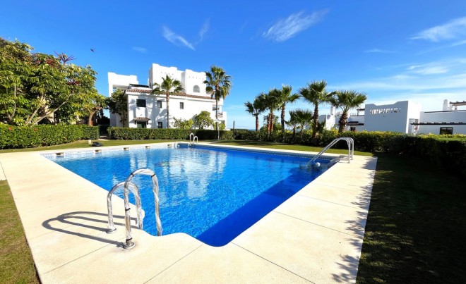 Apartamento / Piso - Venta - Casares - Costa del Sol