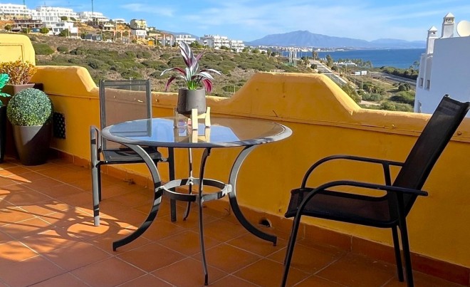 Apartamento / Piso · Venta · Casares · Costa del Sol