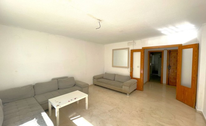 Apartamento / Piso · Venta · Estepona · Costa del Sol