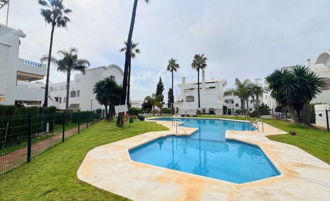 Apartamento / Piso - Venta - Estepona - Costa del Sol