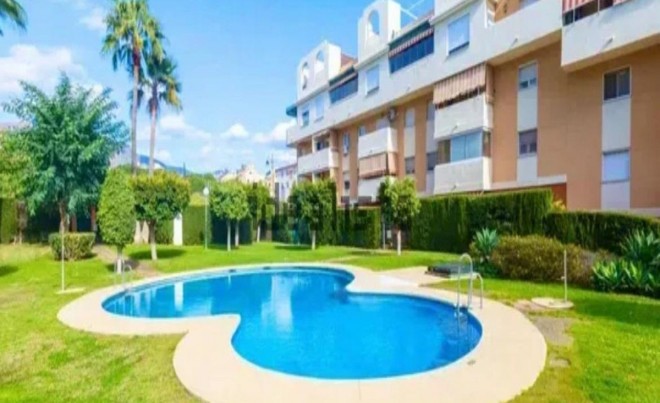 Apartamento / Piso · Venta · Estepona · Costa del Sol