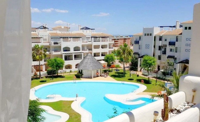 Apartamento / Piso · Venta · San Luis de Sabinillas · Costa del Sol