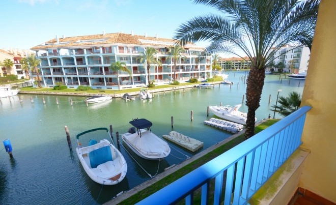 Apartamento / Piso - Venta - Sotogrande Marina - Costa del Sol