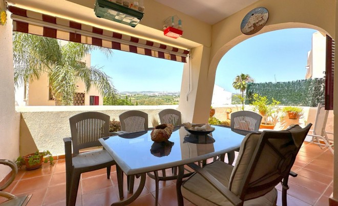 Apartment / Flat - Sale - Casares - Costa del Sol