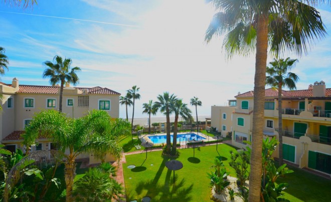 Apartment / Flat · Sale · Casares · Costa del Sol