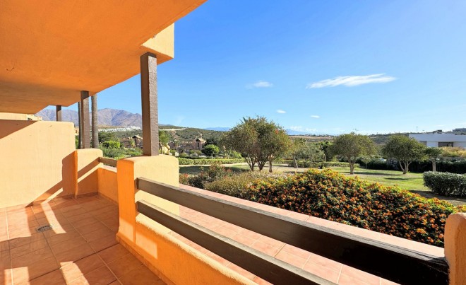 Apartment / Flat · Sale · Casares · Costa del Sol