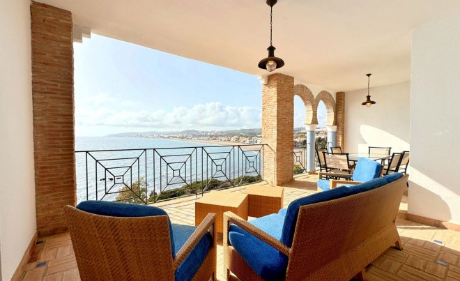 Apartment / Flat · Sale · Casares · Costa del Sol