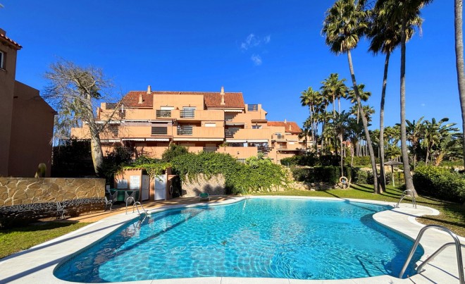 Apartment / Flat · Sale · Casares · Costa del Sol