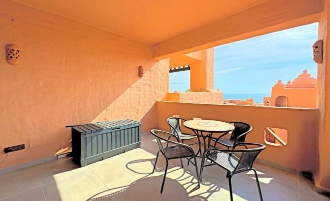 Apartment / Flat - Sale - La Duquesa - Costa del Sol