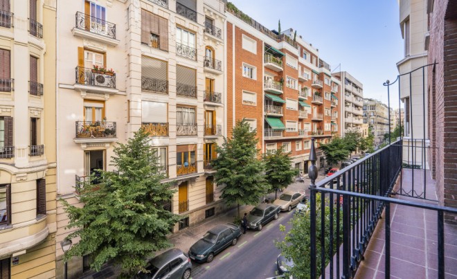 Apartment / flat · Sale · MADRID · Trafalgar