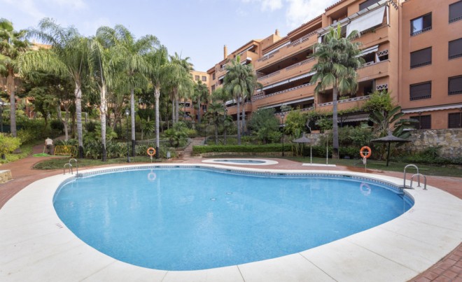 Apartment / Flat · Sale · MARBELLA · Milla de Oro - Marbella Club