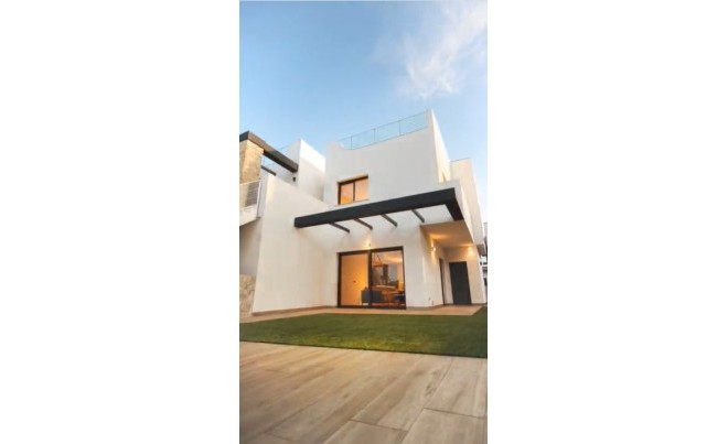 Bungalow / Adosado / Semiadosado · Nueva construcción  · Orihuela Costa · Villamartín