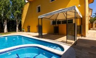Bungalow / Adosado / Semiadosado - Venta - MADRID - GM-86617