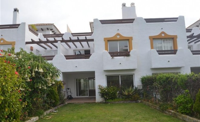 Bungalow / Adosado / Semiadosado - Venta - Selwo - Costa del Sol