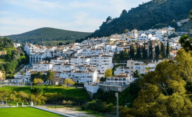 Bungalow / Maison de Ville - Revente - Benahavís - Costa del Sol