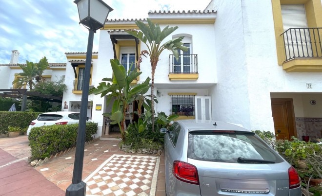 Bungalow / Maison de Ville · Revente · Estepona · Costa del Sol