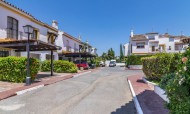 Bungalow / Maison de Ville - Revente - Estepona - GM-36581
