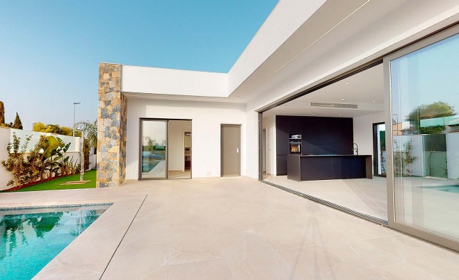 Villa / Chalet · Nueva construcción  · Los Alcazares · La Serena Golf