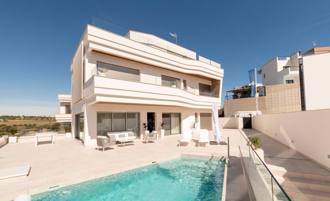 Villa / Chalet · Nueva construcción  · Orihuela Costa · Campoamor