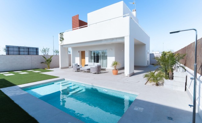 Villa / Chalet · Nueva construcción  · Pilar de la Horadada · Pilar de la Horadada