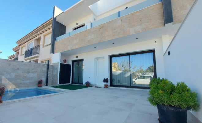 Villa / Chalet · Nueva construcción  · San Pedro del Pinatar · San Pedro del Pinatar