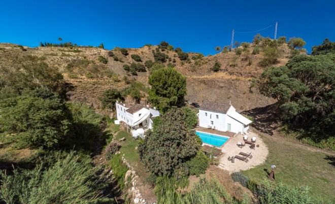 Villa / Chalet · Venta · Coín · Costa del Sol