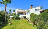 Villa / Chalet - Venta - Estepona - MARCO-97324