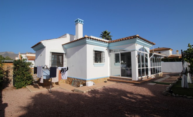 Villa / Chalet · Venta · Hondón de las Nieves · HONDON DE LAS NIEVES