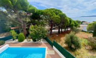 Villa / Chalet - Venta - Llançà - JU-13442