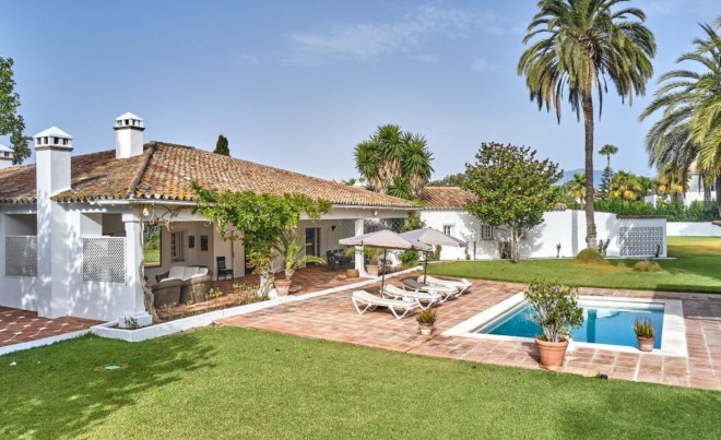 Villa / Chalet · Venta · SAN PEDRO ALCÁNTARA · Costa del Sol