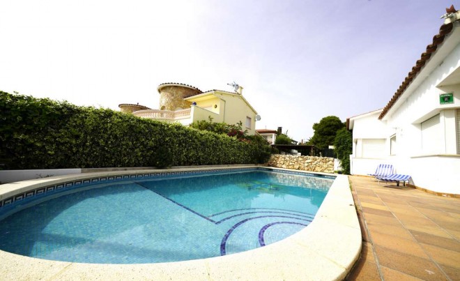 Villa / Chalet · Venta · Sant Maurici · Sant Maurici