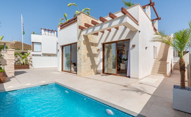 Villa / Chalet · Venta · Vera · Vera