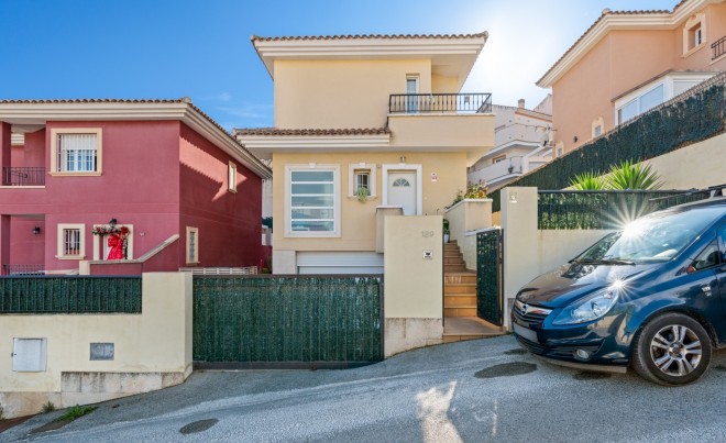 Villa - Sale - La Nucia - La nucia