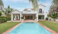 Villa - Sale - Marbella - GM-81258