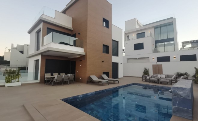 Villa - Sale - Orihuela Costa - Dehesa de campoamor