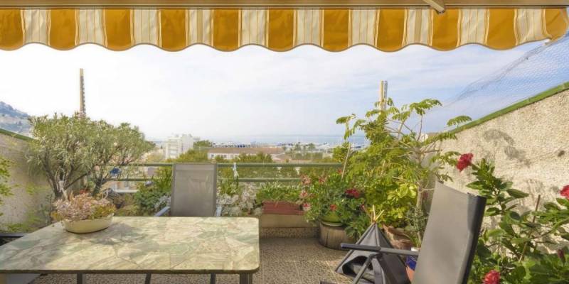 Este apartamento en venta en Roses, su nuevo hogar en España
