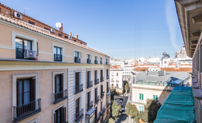 Revente · Penthouse · MADRID · Sol