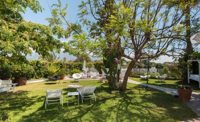 Sale · Apartment / Flat · Marbella · Aloha