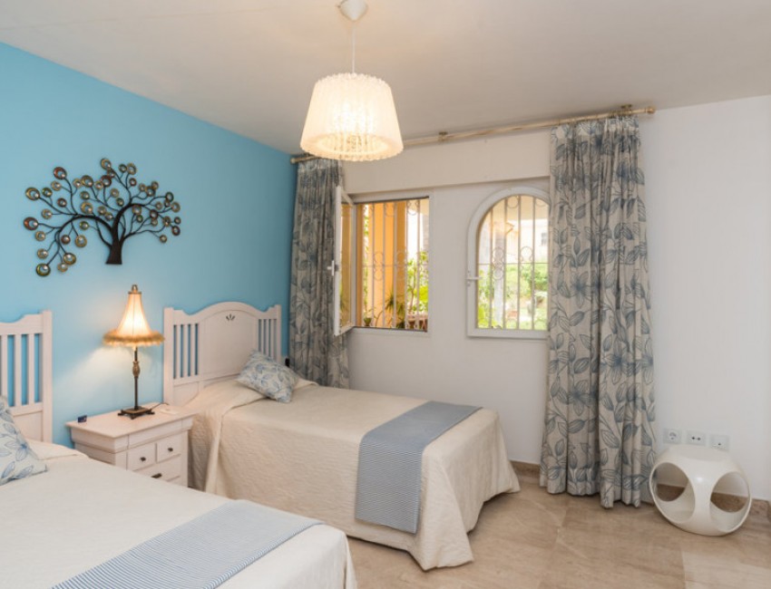 Sale · Apartment / Flat · Marbella · White Pearl Beach