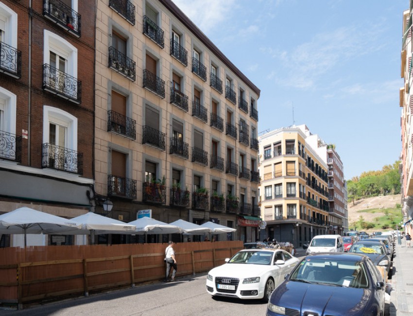 Sale · Apartment / Flat · MADRID · Plaza España