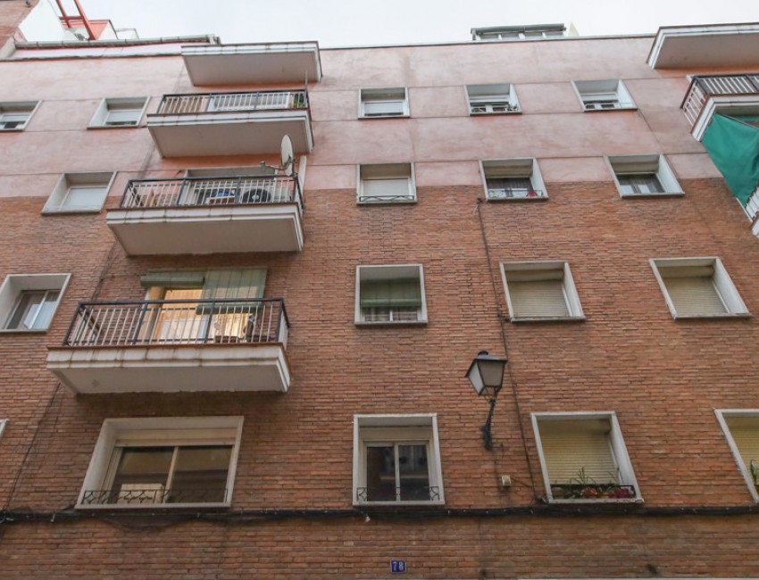 Sale · Apartment / flat · MADRID · Lavapiés