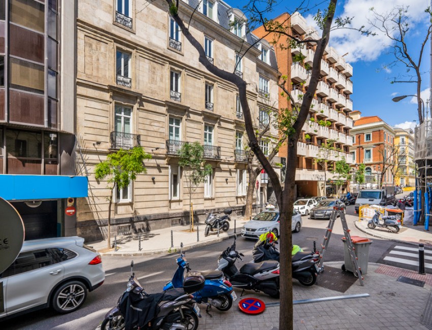 Revente · Appartement · MADRID · Almagro