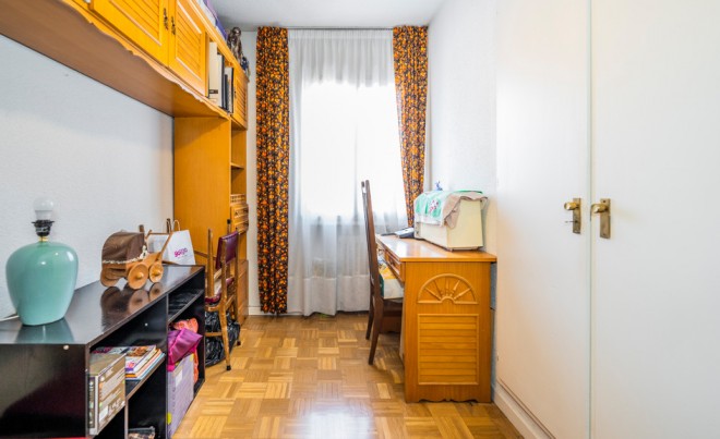 Sale · Apartment / Flat · MADRID · Alameda de Osuna