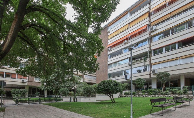 Sale · Apartment / Flat · MADRID · Piovera
